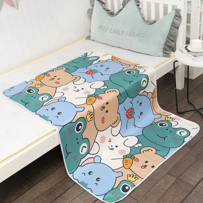 الوليد الكرتون البول وسادة الم - مراجعة Diaper Changing Mat وسعره